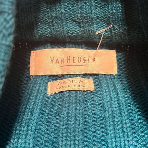 đVanâHeusenâ
Ribbed Zip-upâCardigan - Picture 6 of 9